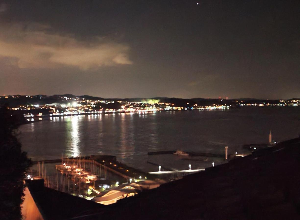 江の島の頂上から海を眺める一棟ヴィラ 一組限定貸切 The Enoshima Villa Ao Fujisawa Extérieur photo
